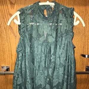 Green lace tank